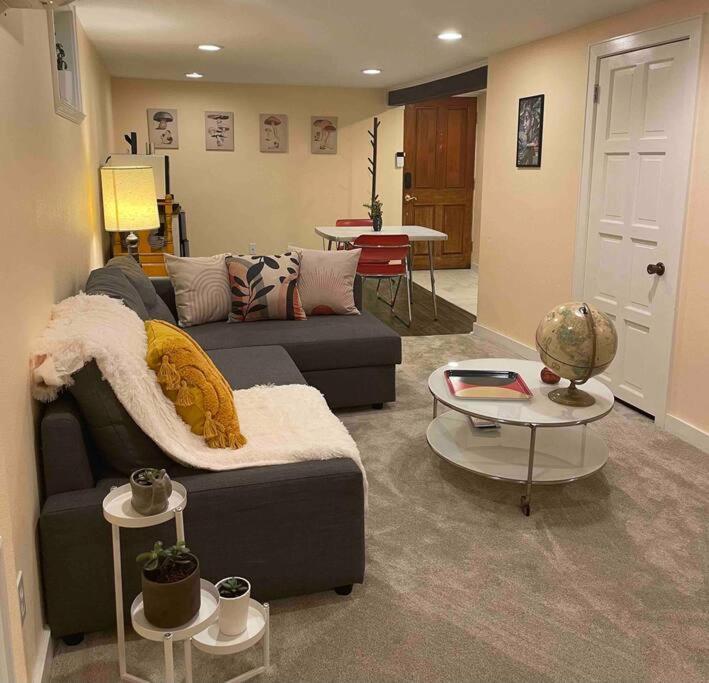 Appartement Sweet Beech St Retreat-basement *